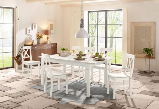 Sosnowy, rozkładany stół w rustykalnym stylu, biały