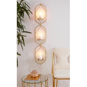 Szlachetny, złoty świecznik ścienny w orientalnym stylu