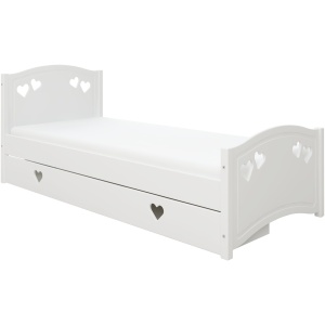 białe łóżko dziecięce