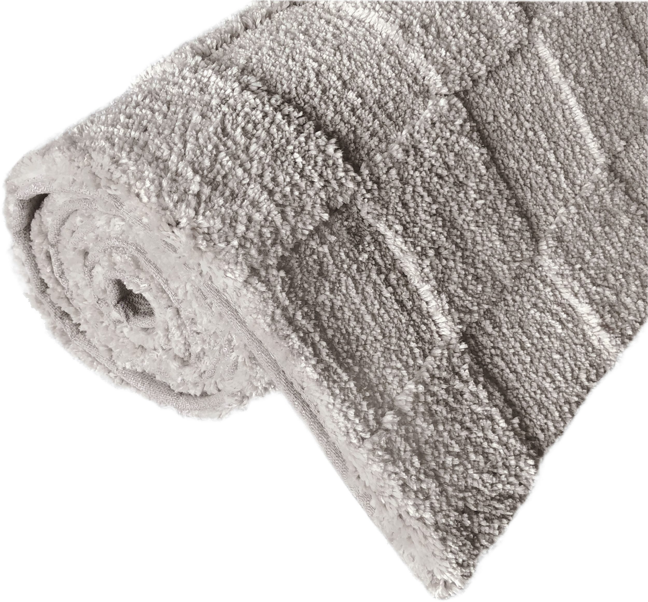 dywan jasnoszary z długim włosiem